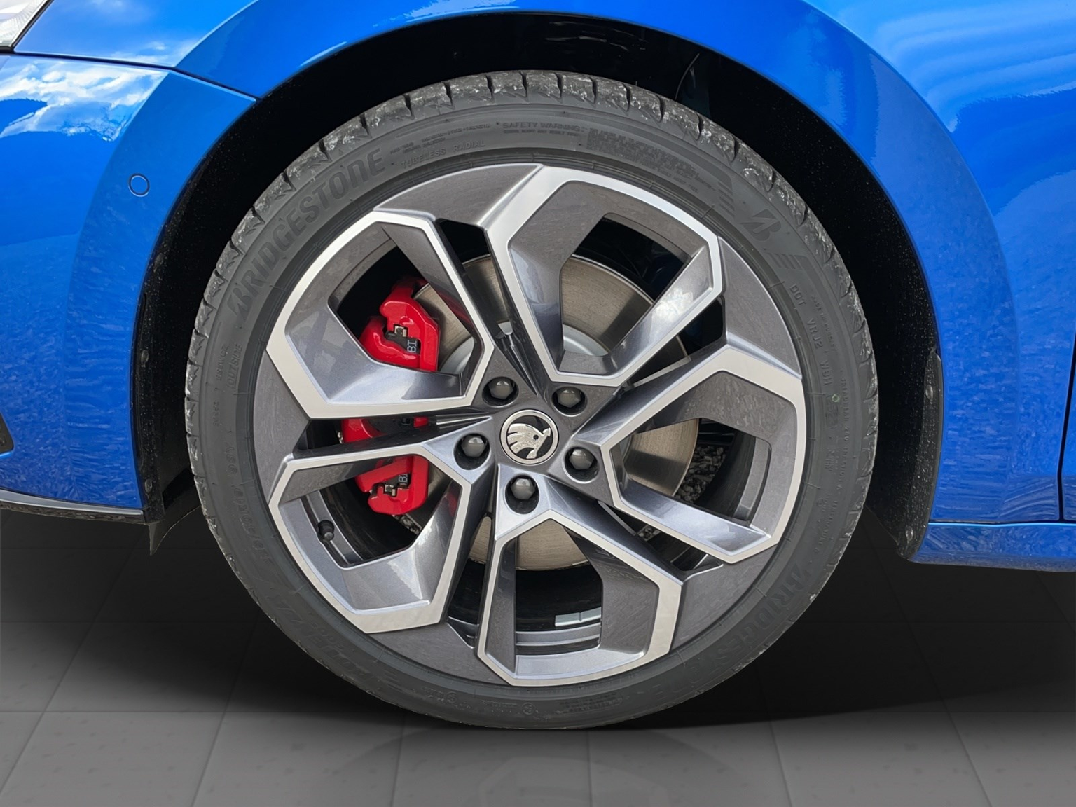 SKODA Octavia Combi 2.0 TSI DSG RS