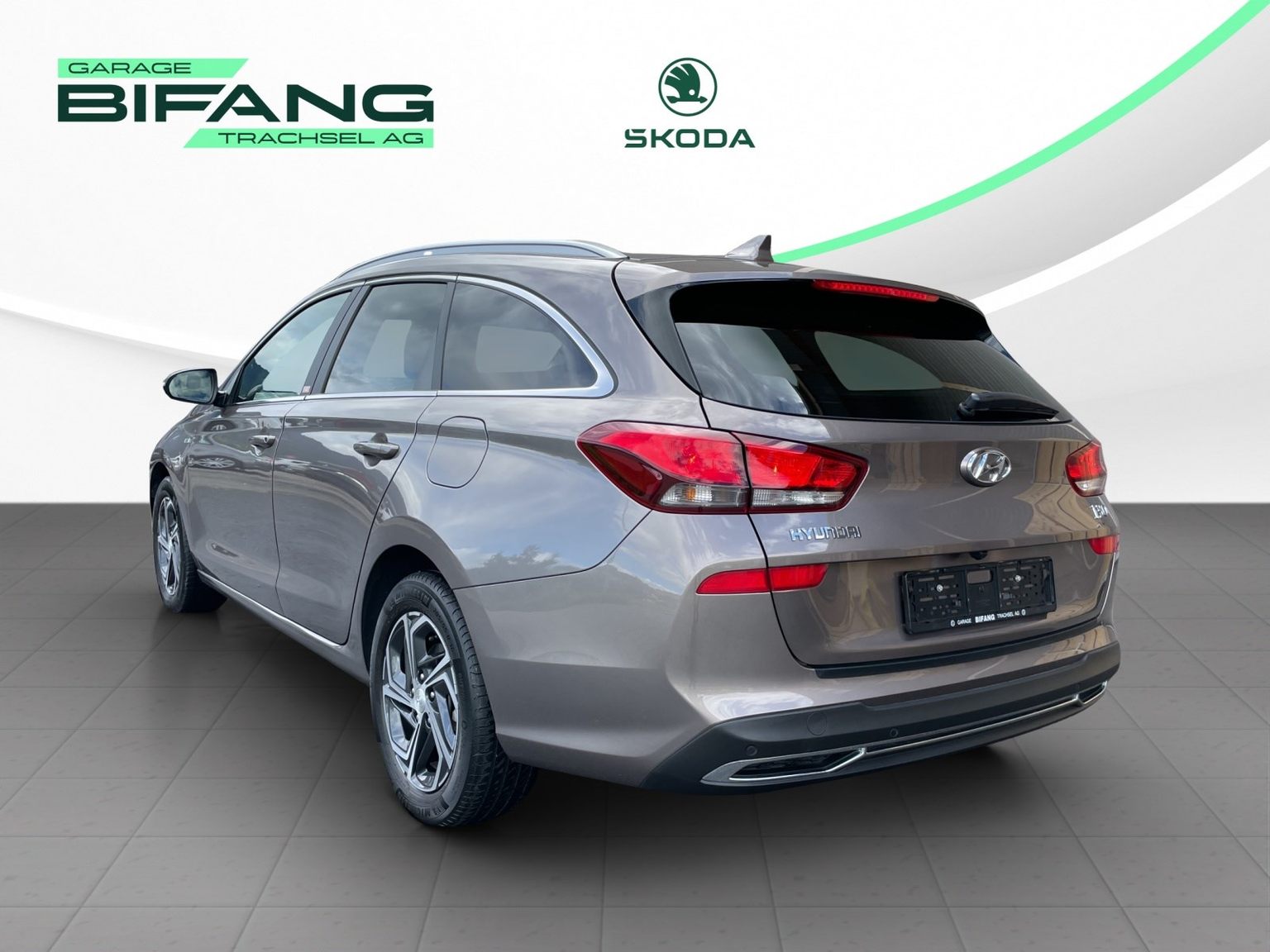 HYUNDAI i30 Wagon 1.5 T-GDi Amplia 48V MH iMT