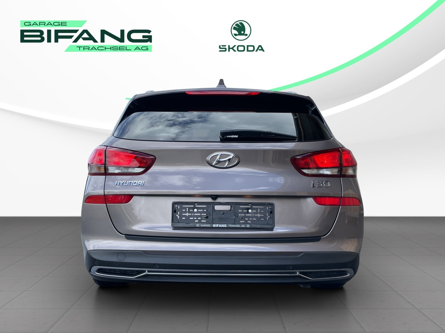 HYUNDAI i30 Wagon 1.5 T-GDi Amplia 48V MH iMT