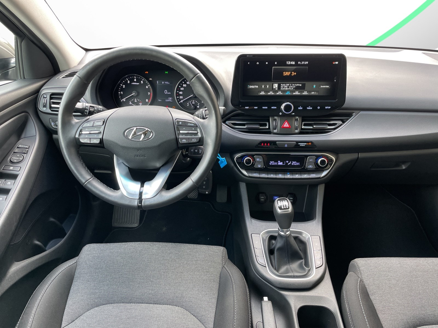 HYUNDAI i30 Wagon 1.5 T-GDi Amplia 48V MH iMT