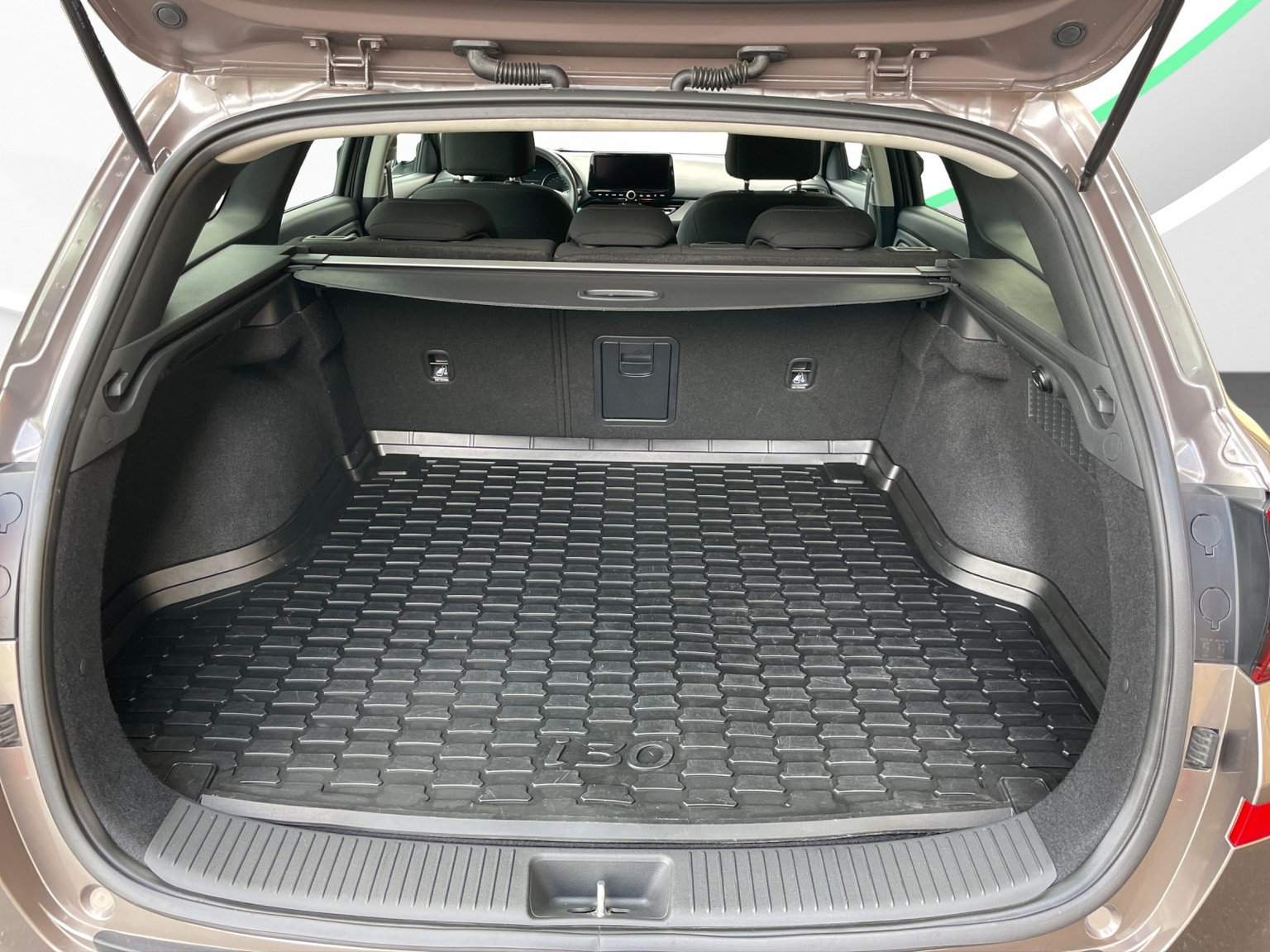 HYUNDAI i30 Wagon 1.5 T-GDi Amplia 48V MH iMT