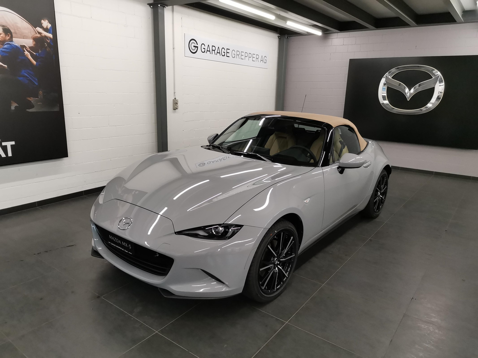 MAZDA MX-5 2.0 Kazari