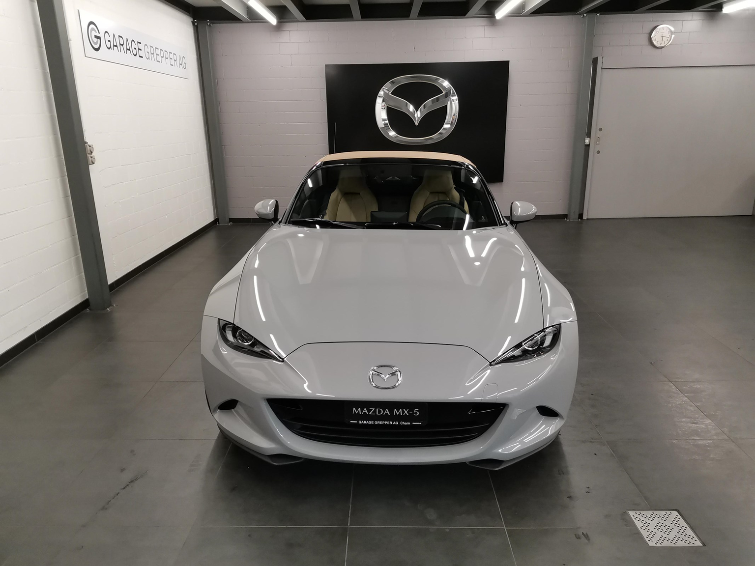 MAZDA MX-5 2.0 Kazari