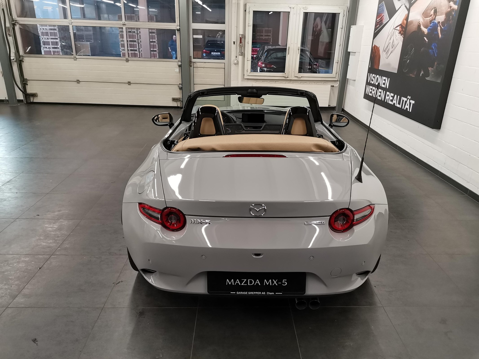 MAZDA MX-5 2.0 Kazari