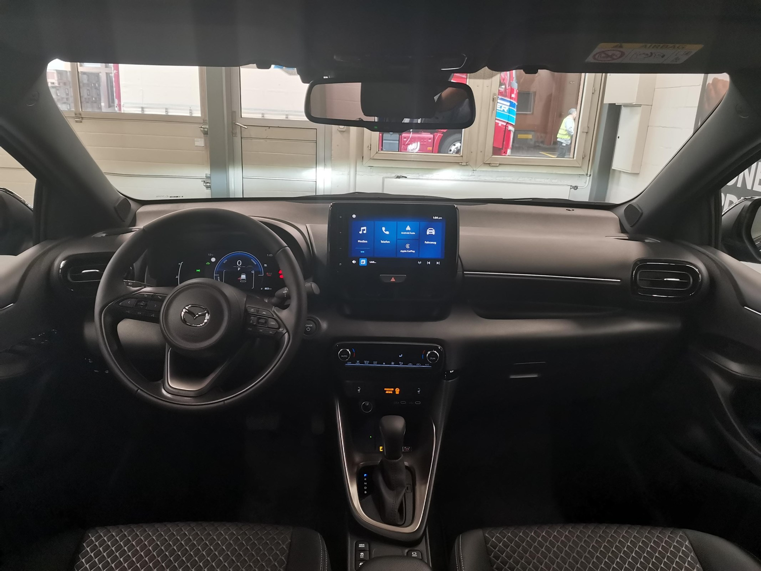 MAZDA 2 1.5 Hybrid Homura