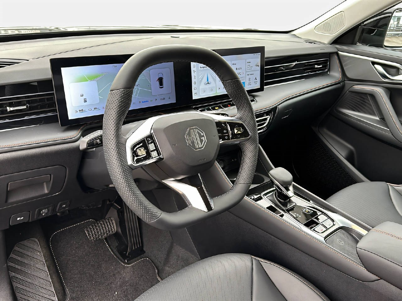 MG HS 1.5 PHEV Luxury