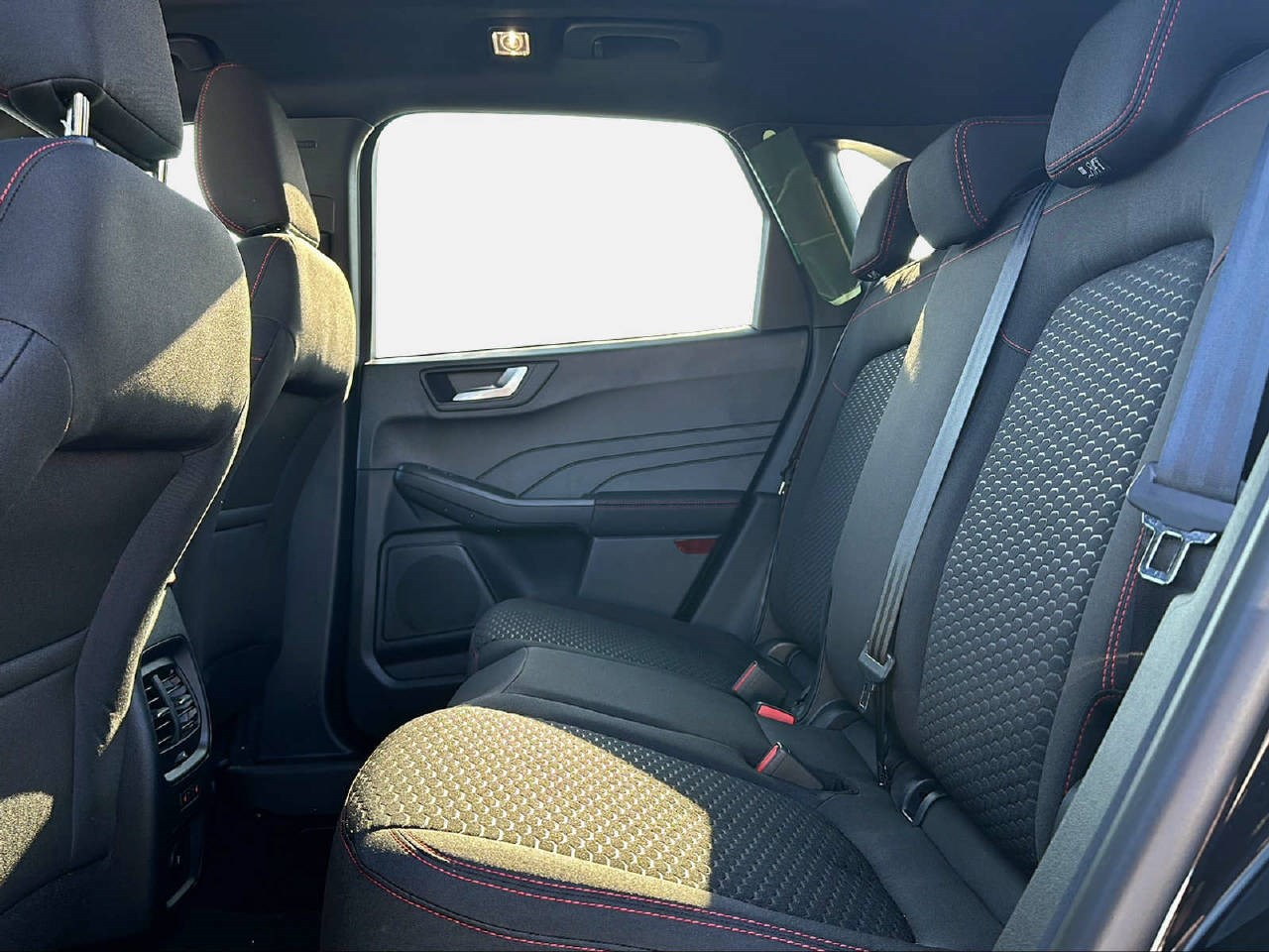 FORD Kuga 2.5 Hybrid ST-Line AWD