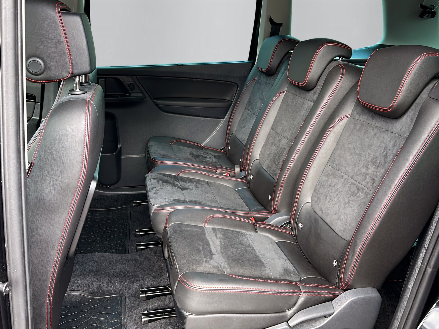 SEAT Alhambra 1.4 TSI Swiss FR DSG S/S