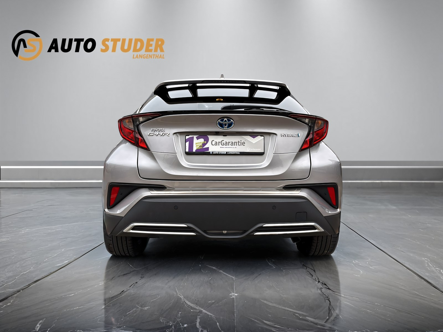 TOYOTA C-HR 2.0 VVTi HSD Team D