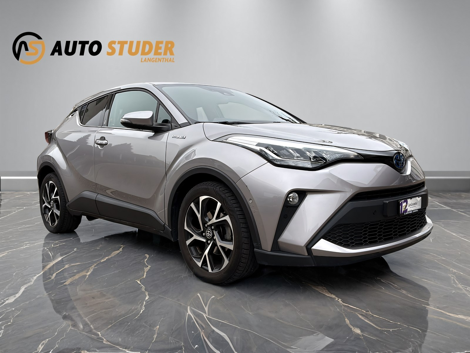 TOYOTA C-HR 2.0 VVTi HSD Team D