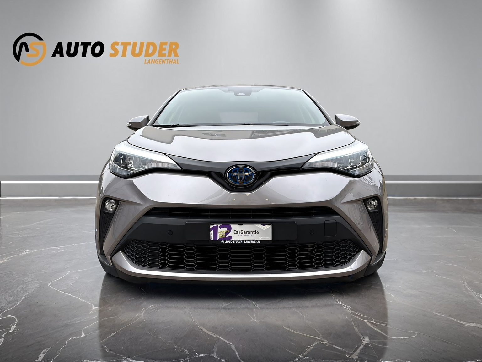 TOYOTA C-HR 2.0 VVTi HSD Team D