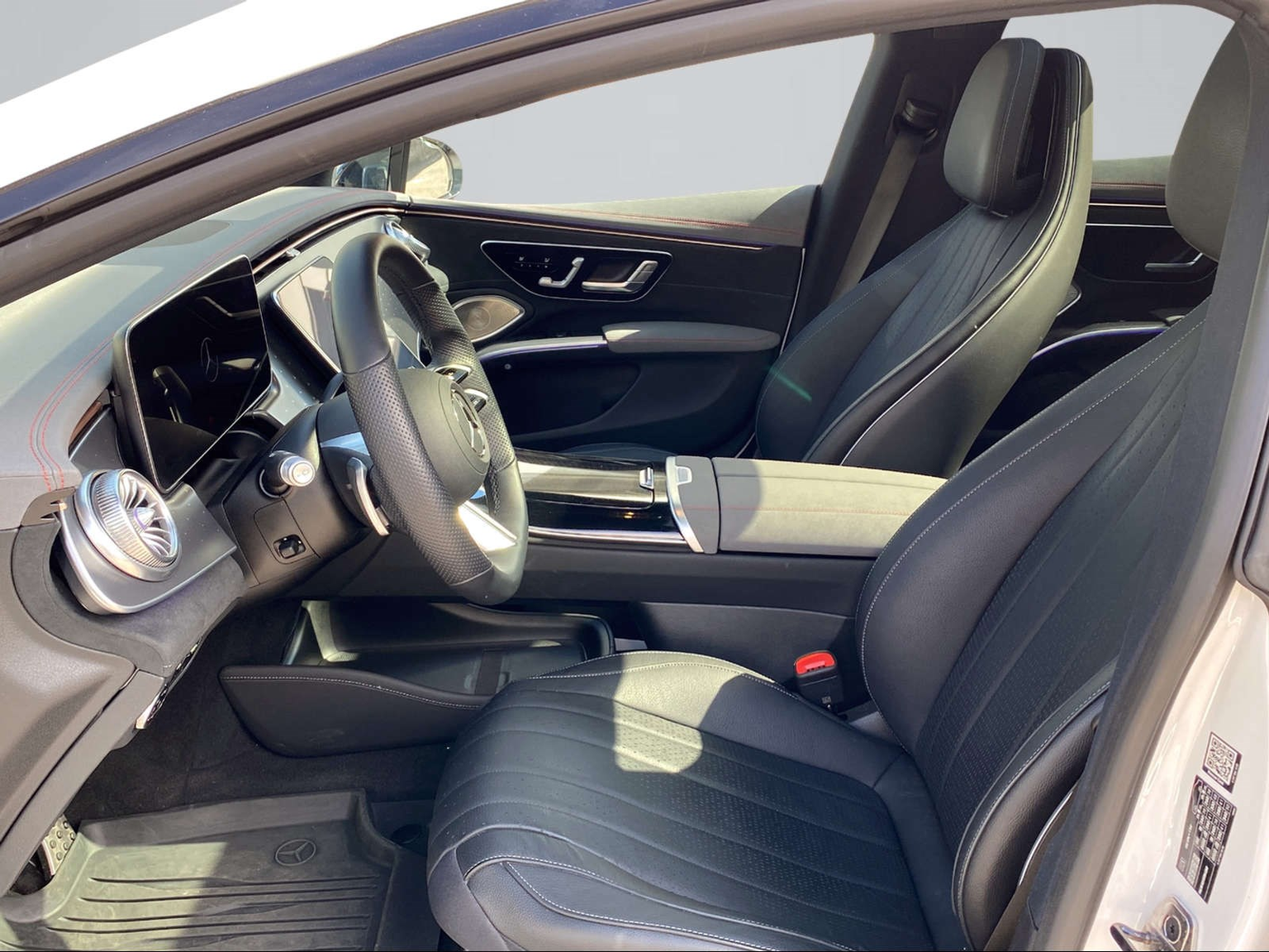 MERCEDES-BENZ EQS 450+ AMG Line