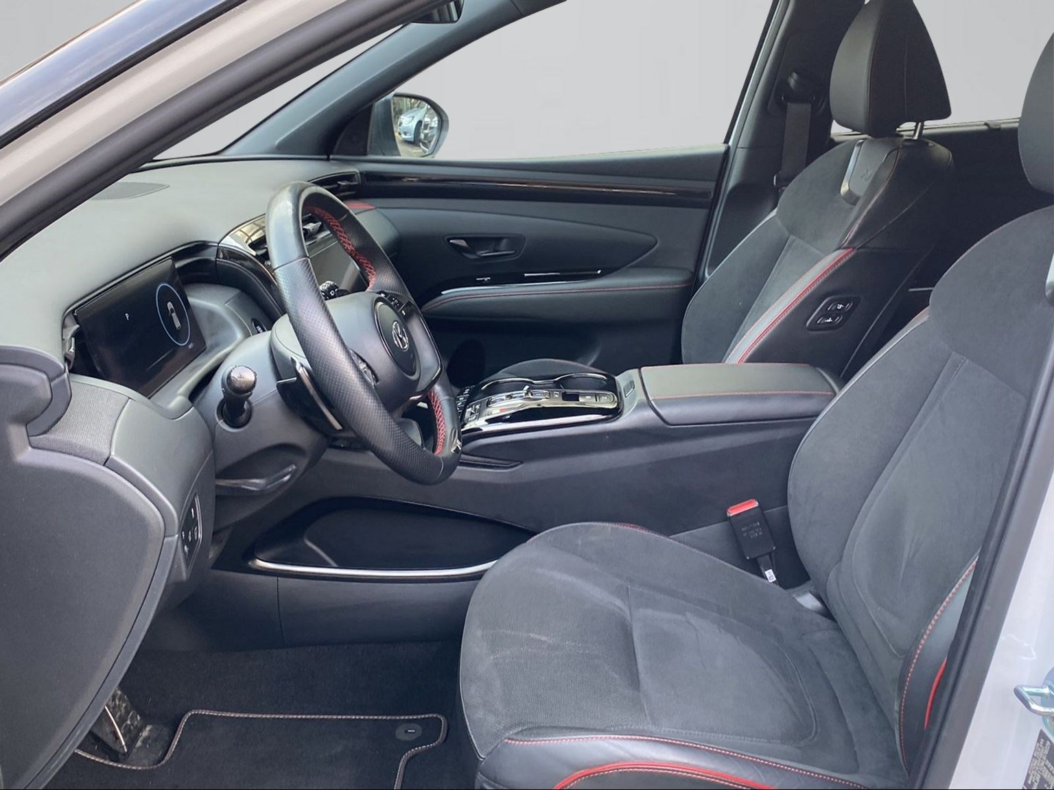 HYUNDAI Tucson 1.6 T-GDi HEV N-Line LUX.pack 4WD