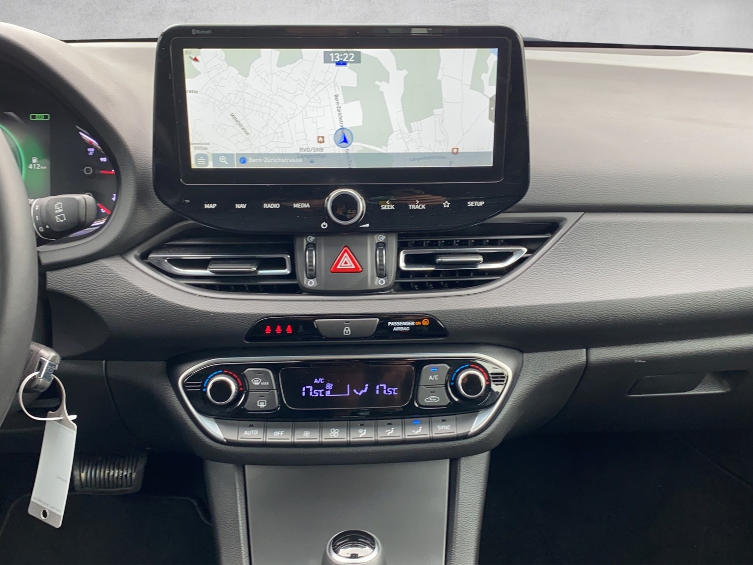 HYUNDAI i30 1.5 T-GDi Amplia