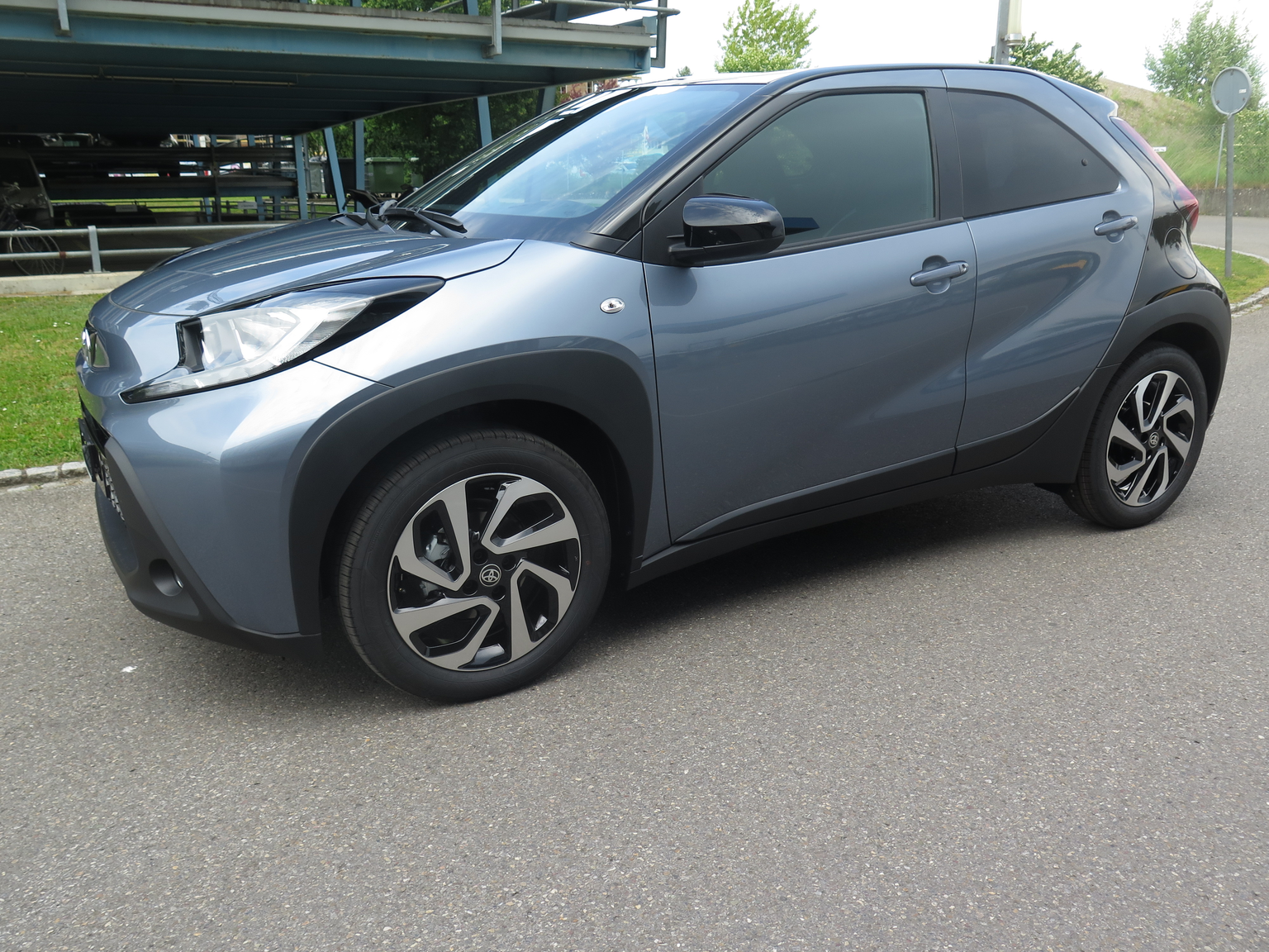 TOYOTA AYGO X  Trend 1.0 VVT-i CVT-Aut.