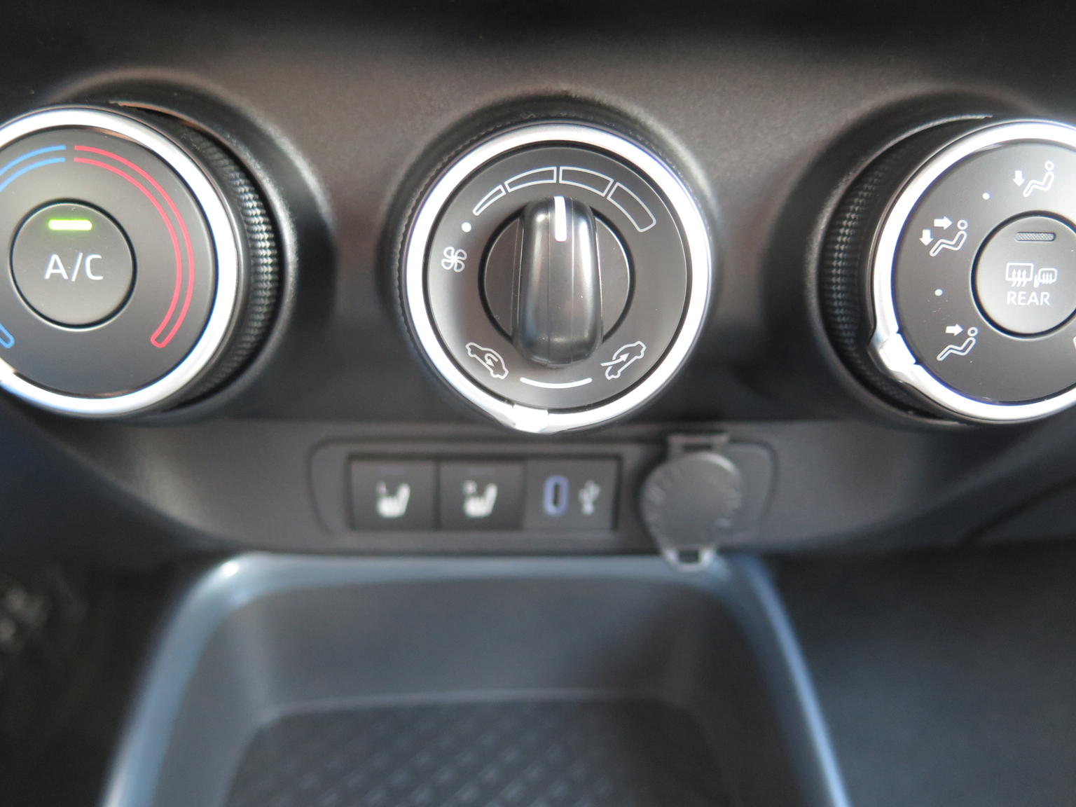 TOYOTA AYGO X  Trend 1.0 VVT-i CVT-Aut.