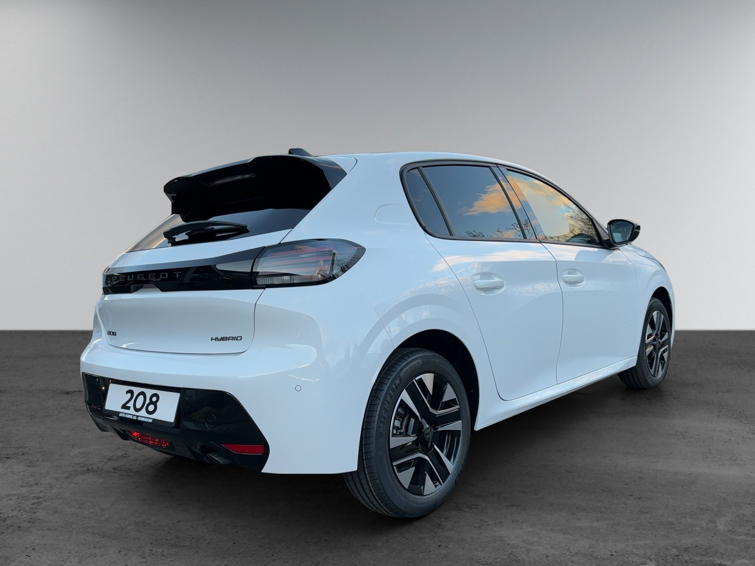 PEUGEOT 208 1.2 Hybrid Allure Premium