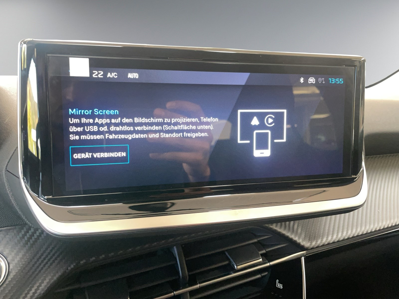 PEUGEOT 208 1.2 Hybrid Allure Premium