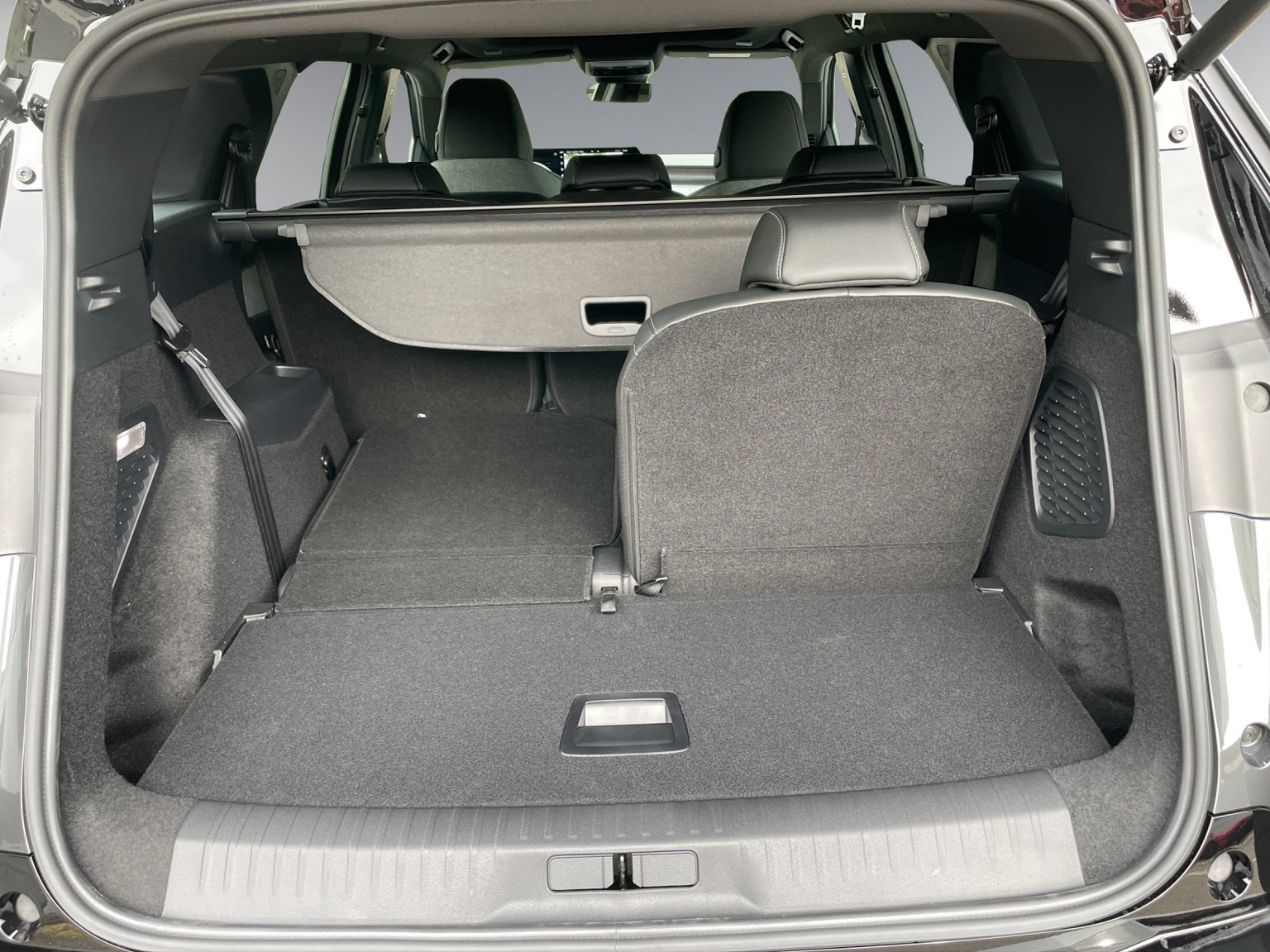 PEUGEOT 5008 e-GT