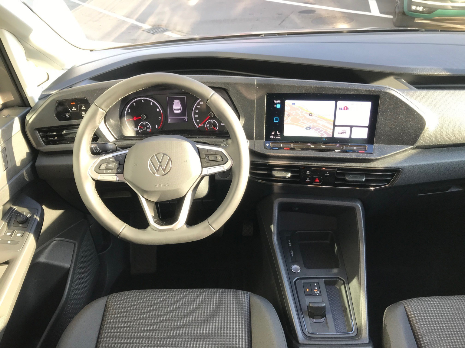 VW Caddy 1.5 TSI Life DSG