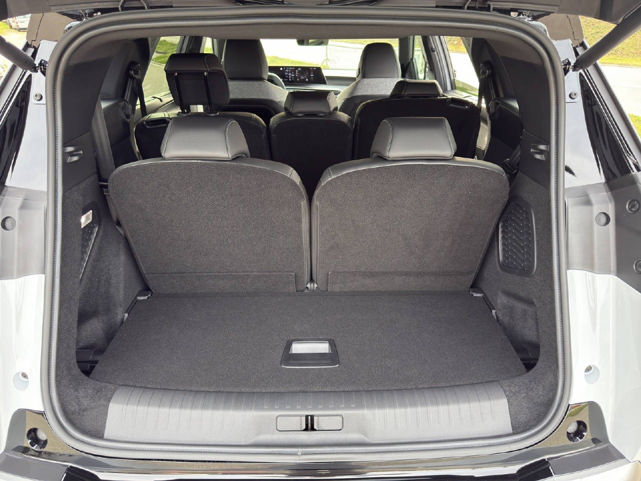 PEUGEOT 5008 e-GT