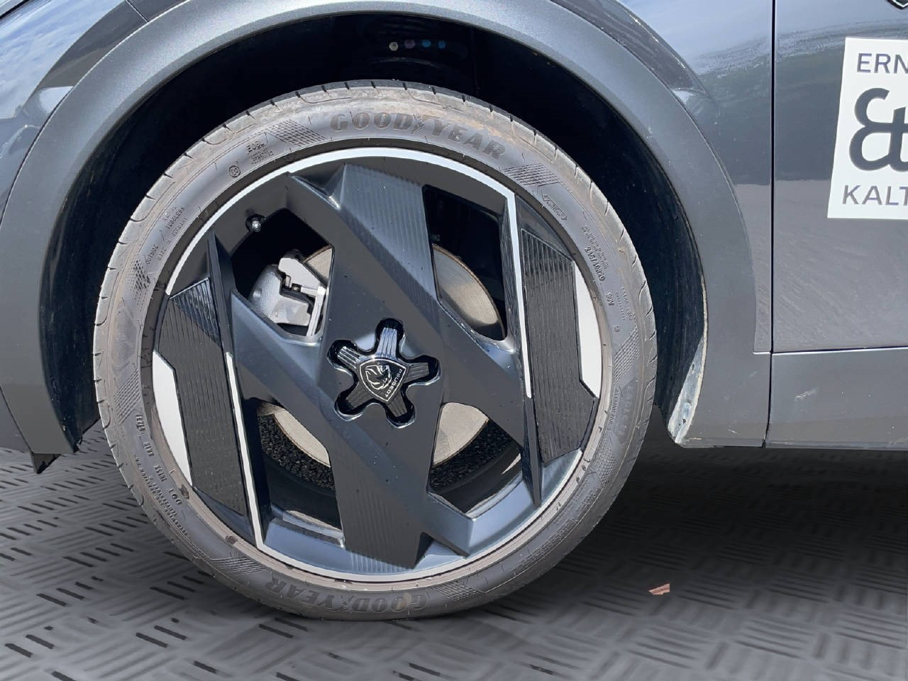 PEUGEOT 408 1.6 PHEV 225 GT