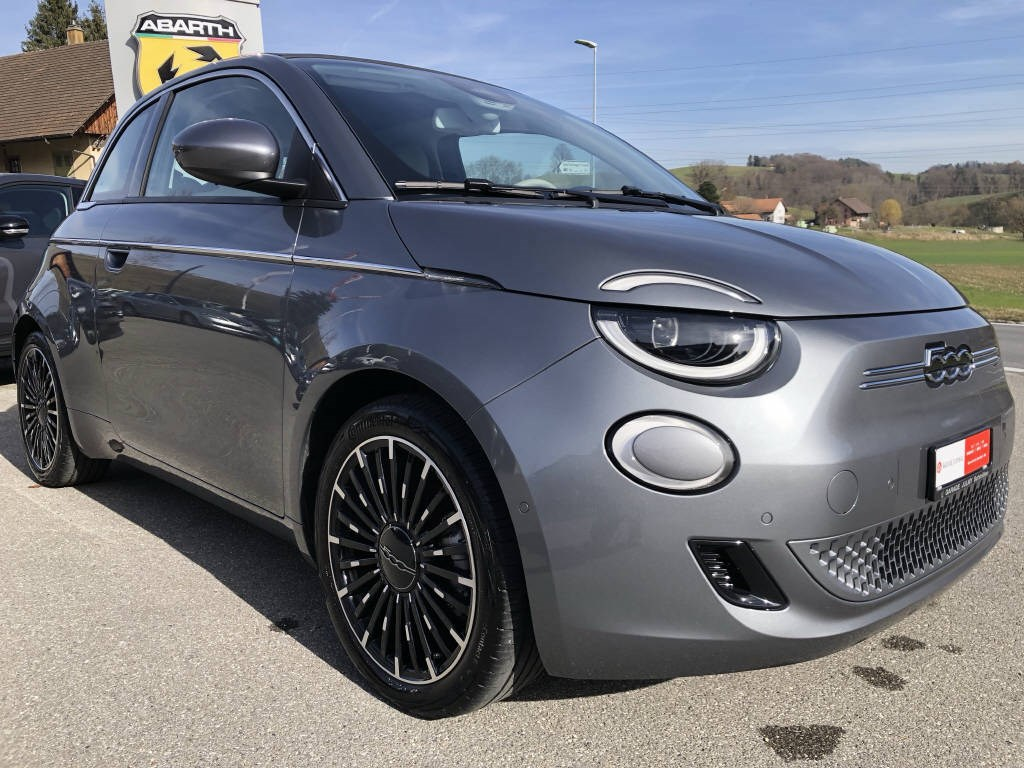 FIAT 500 C BEV La Prima