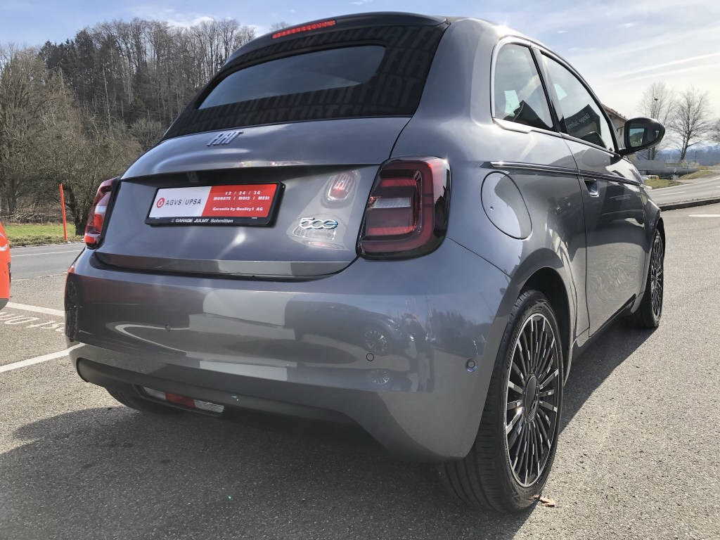 FIAT 500 C BEV La Prima