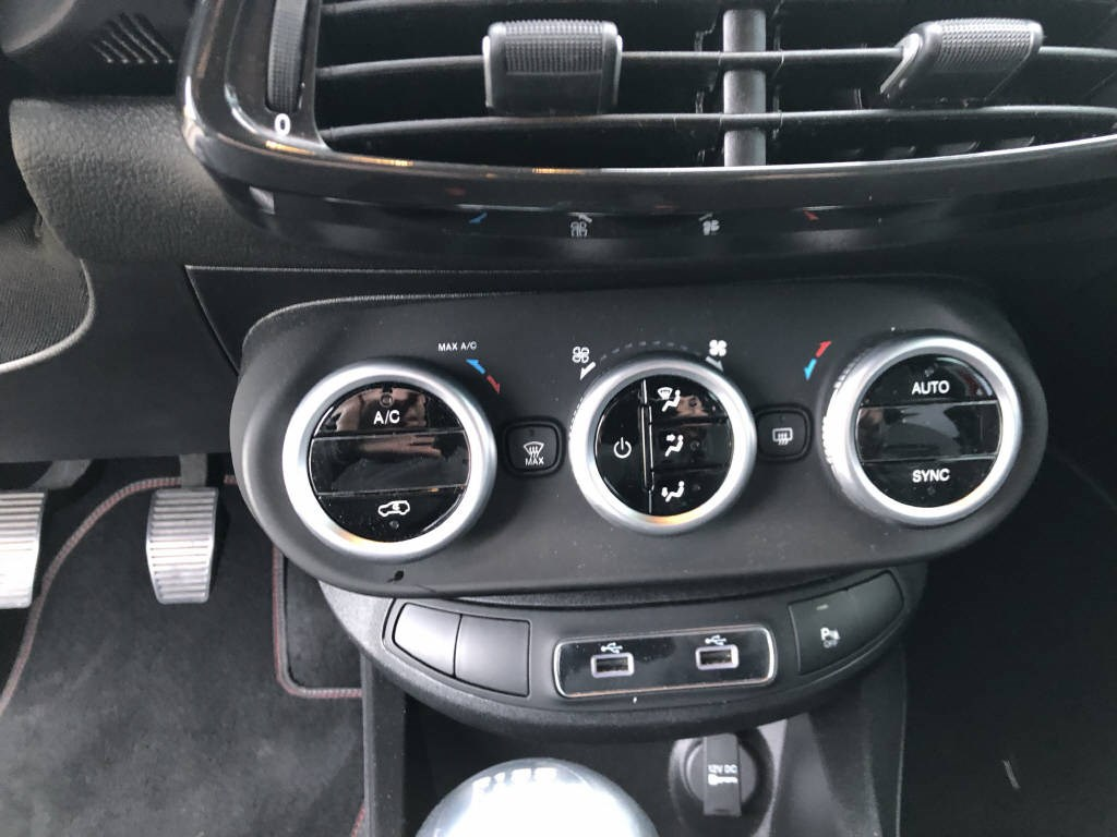 FIAT 500X 1.0 GSE Sport