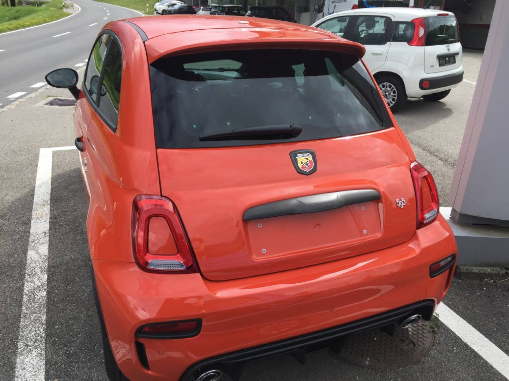 FIAT 500 Abarth 595 1.4 T-Jet 165 Abarth Premium