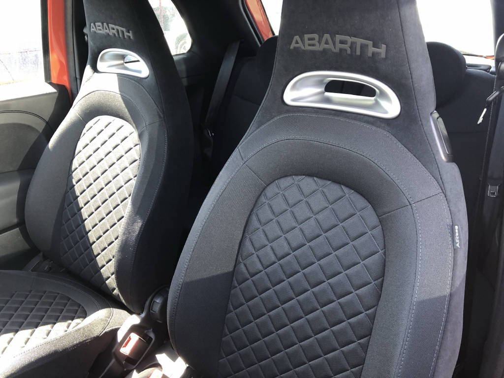 FIAT 500 Abarth 595 1.4 T-Jet 165 Abarth Premium