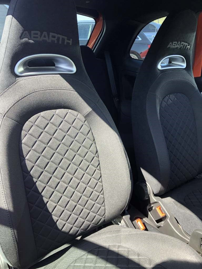 FIAT 500 Abarth 595 1.4 T-Jet 165 Abarth Premium