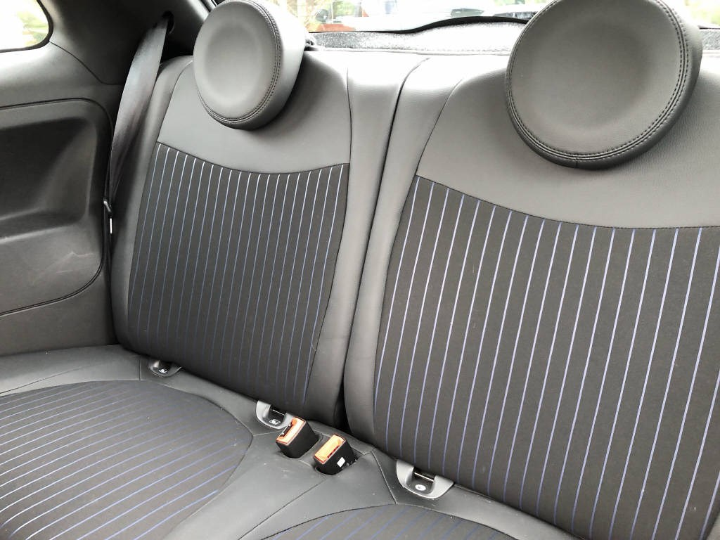 FIAT 500 1.0 BSG Hybrid Rockstar