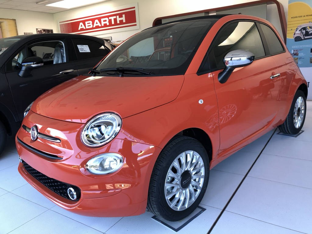 FIAT 500 C 1.0 BSG Hybrid Swiss Edition