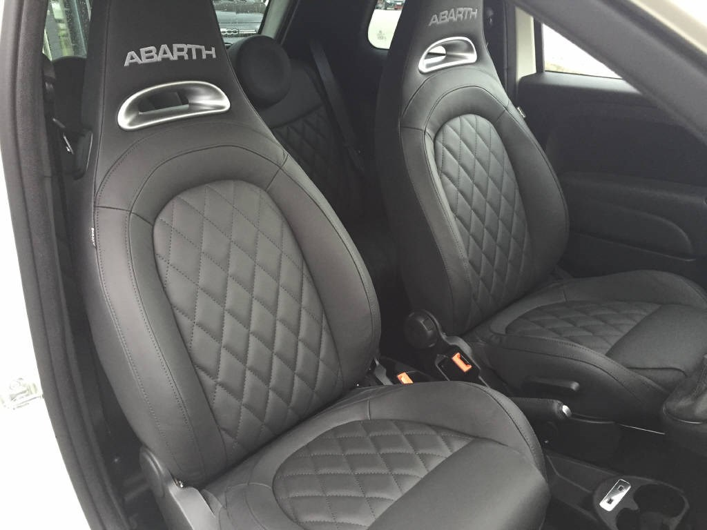 FIAT 500 Abarth 595 1.4 T-Jet 165 Abarth Turismo Plus
