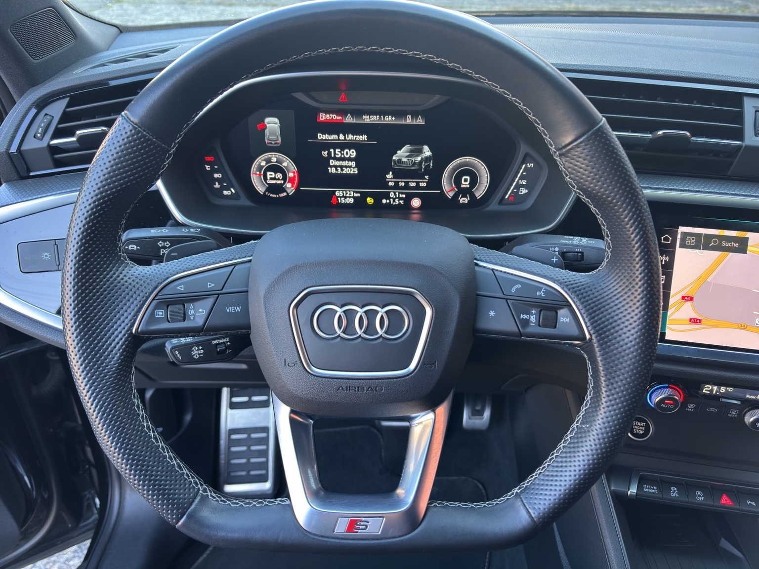 AUDI Q3 40 TDI S line Attraction quattro S-tronic