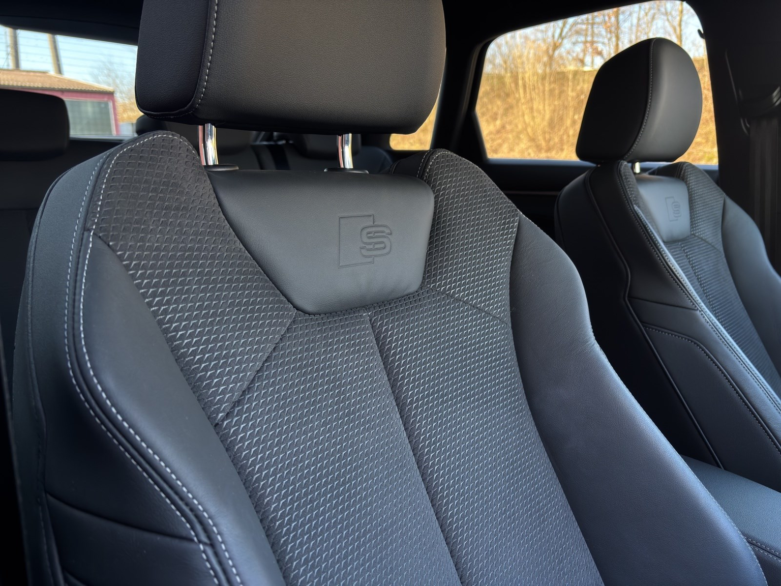 AUDI Q3 40 TDI S line Attraction quattro S-tronic