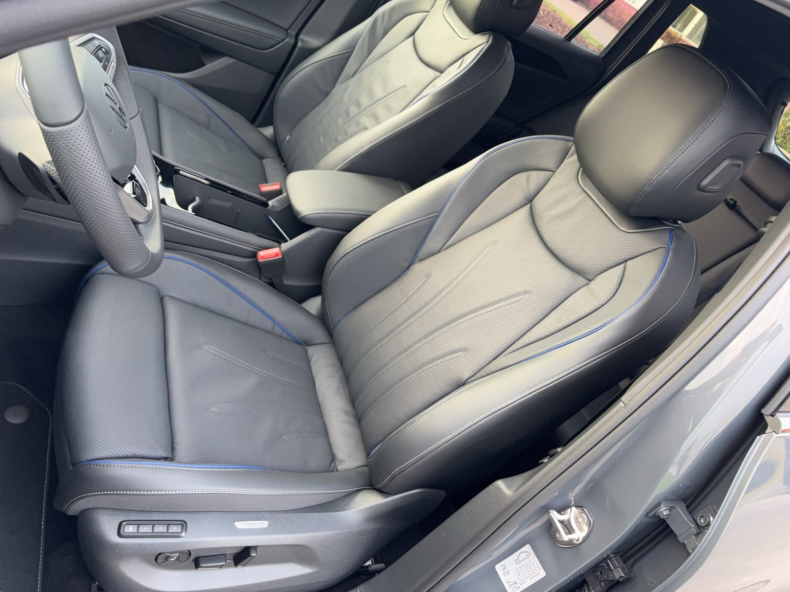 VW Tiguan 2.0 TDI SCR R-Line 4Motion DSG