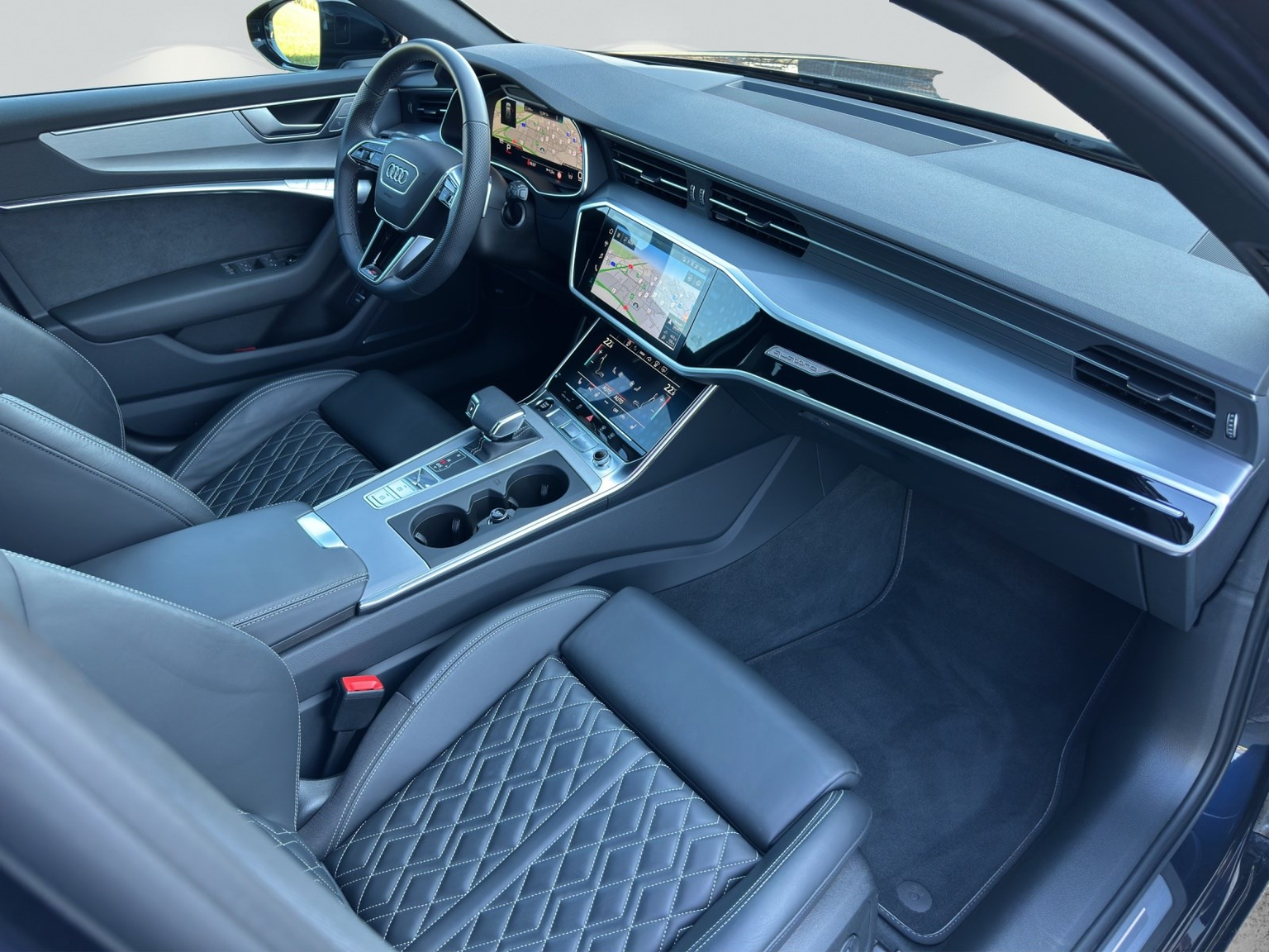 AUDI A6 Avant 40 TDI Sport Attraction quattro S-tronic