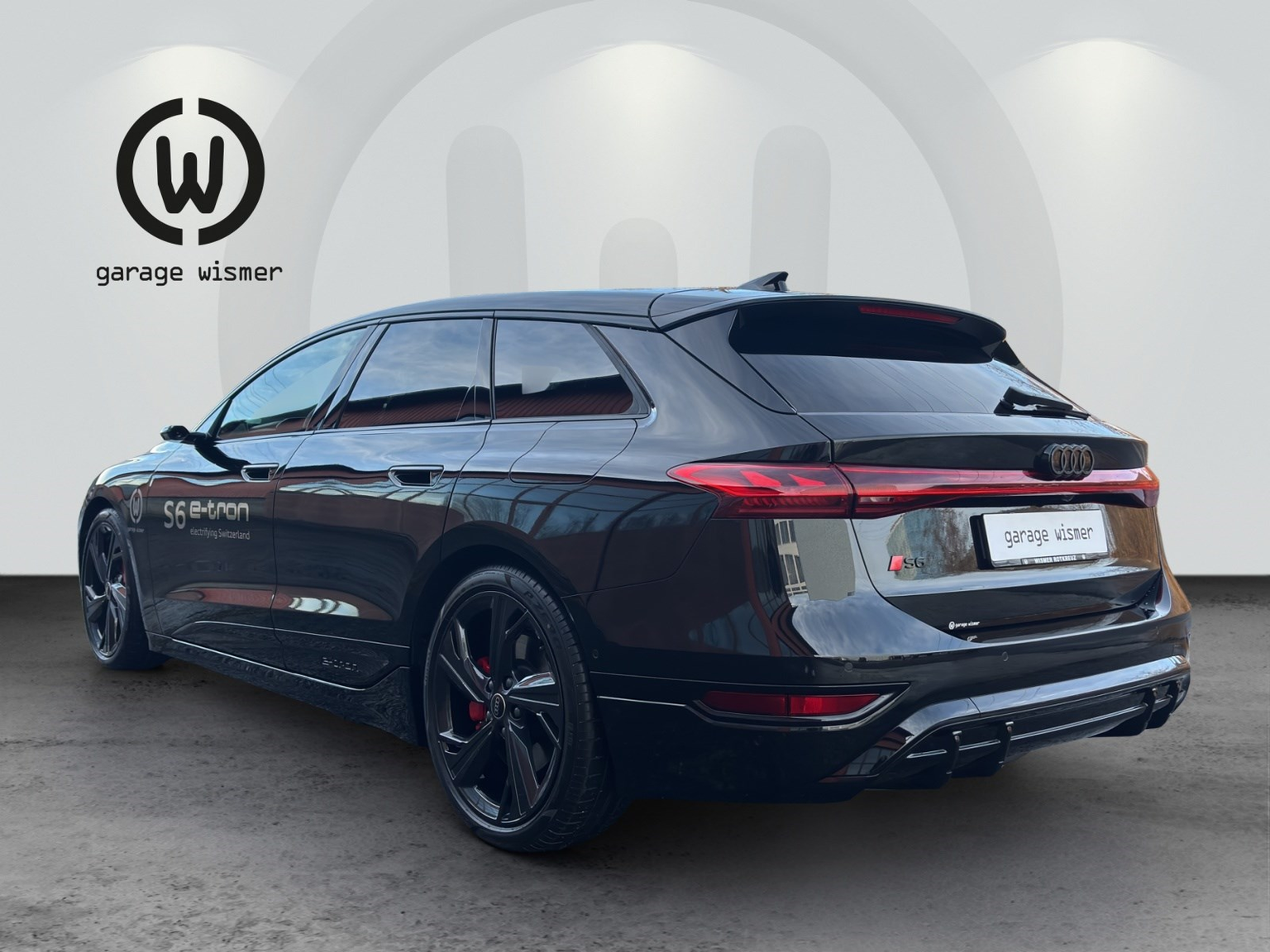 AUDI S6 Avant e-tron quattro