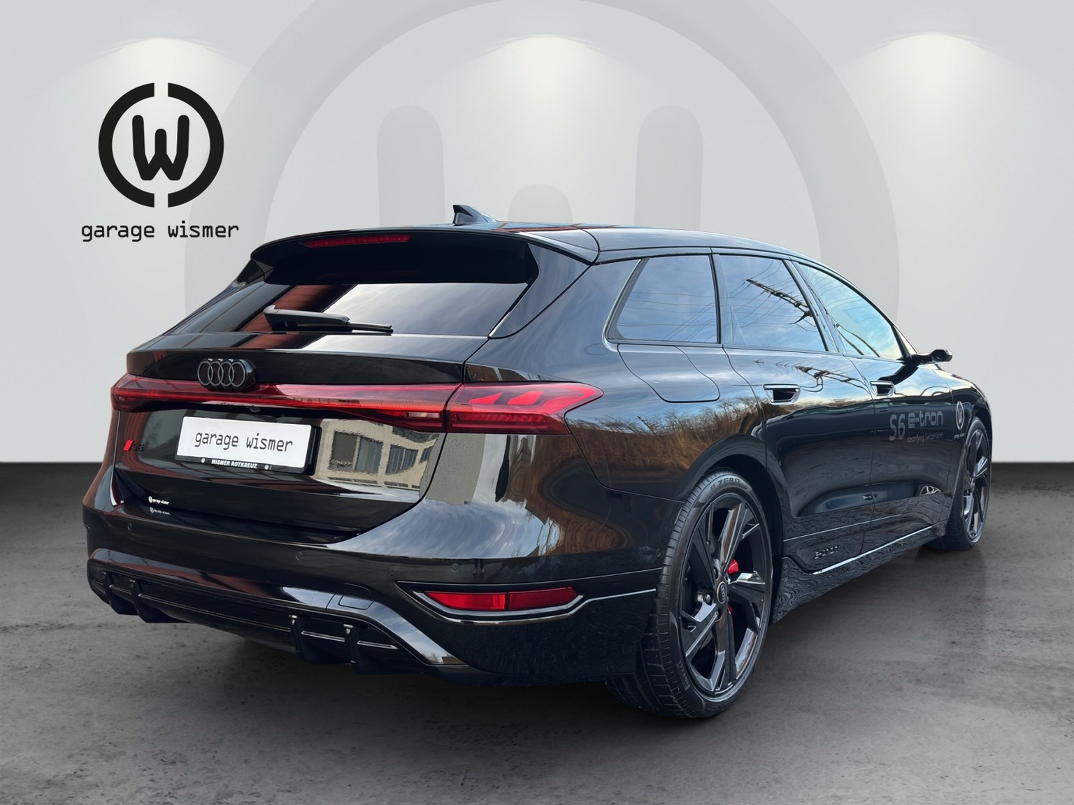 AUDI S6 Avant e-tron quattro