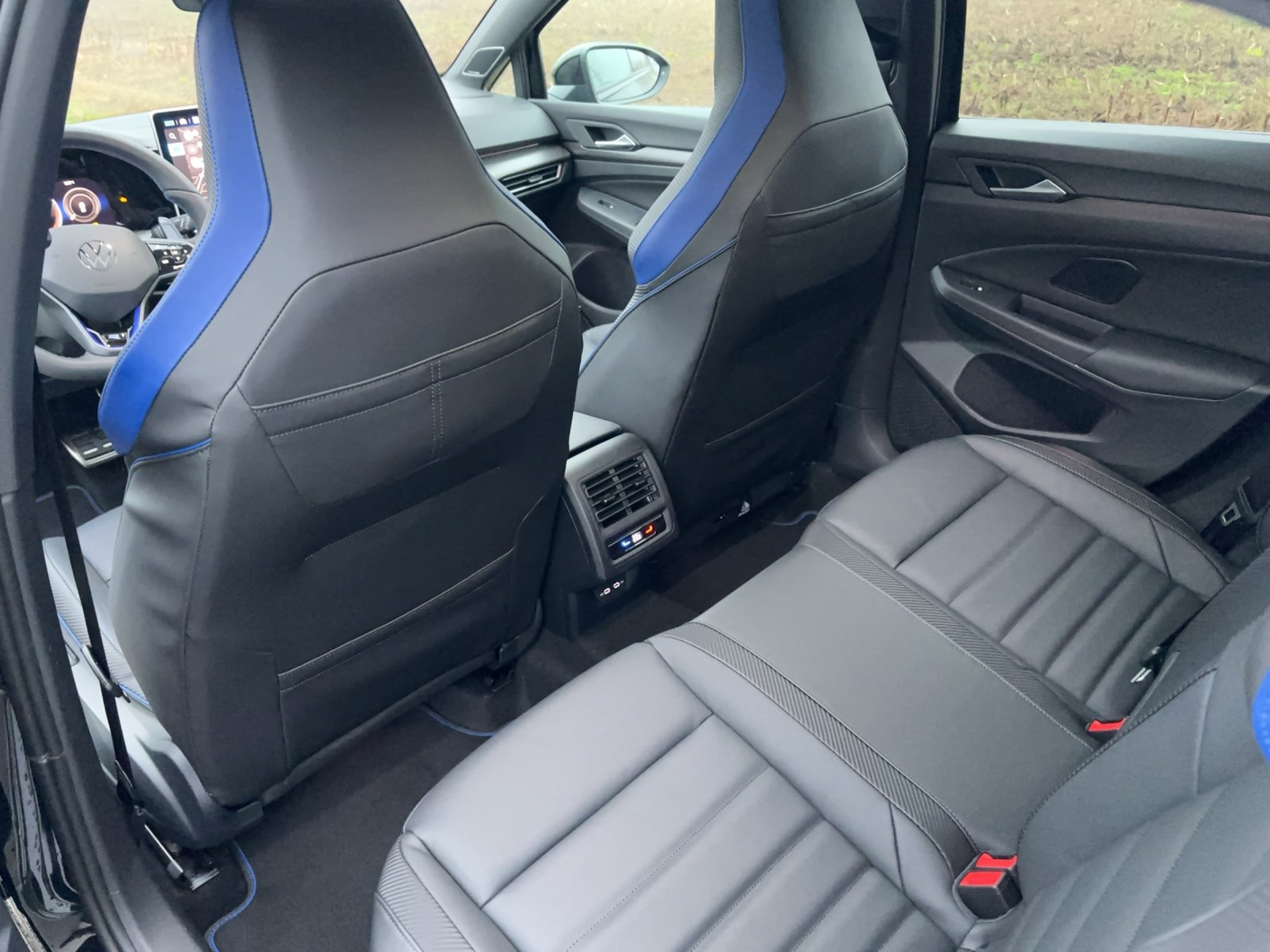VW Golf 2.0 TSI R Black Edition DSG 4 Motion