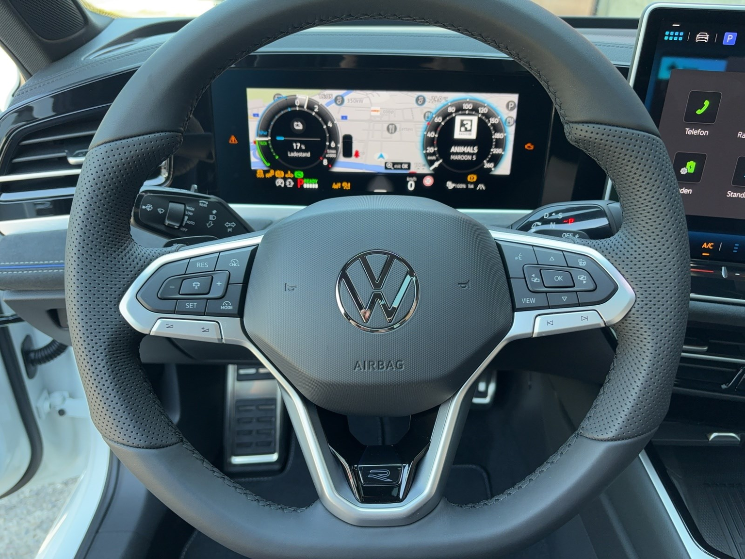 VW Passat Variant 1.5 TSI evo2 Plug-In- Hybrid R-Line DSG