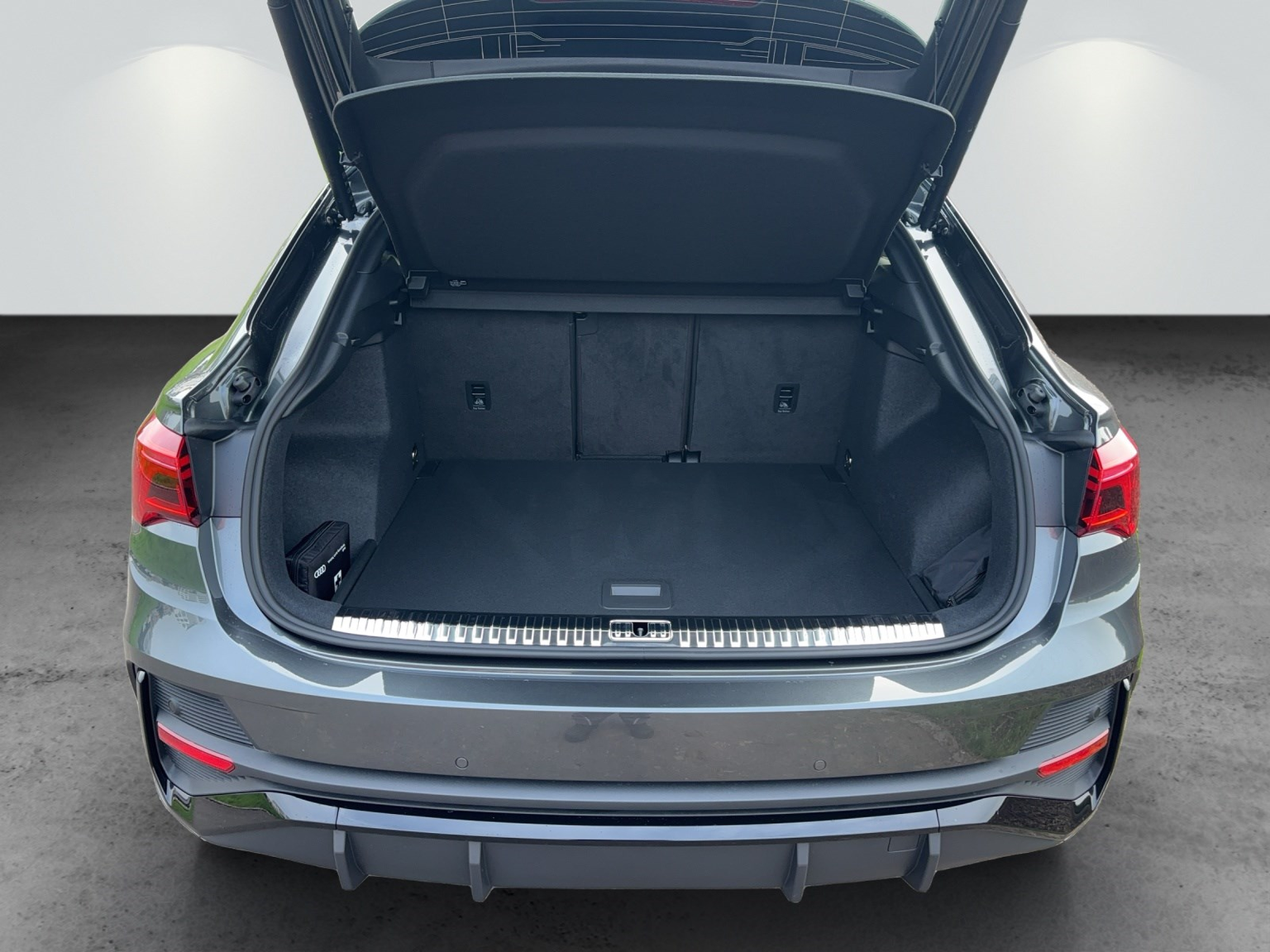 AUDI Q3 Sportback 40 TDI S line quattro