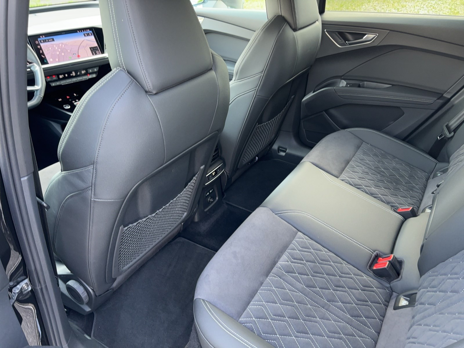 AUDI Q4 Sportback e-tron 50 quattro