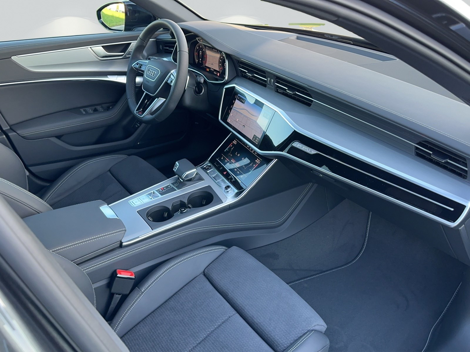 AUDI A6 Avant 40 TDI Attraction S line quattro S-tronic