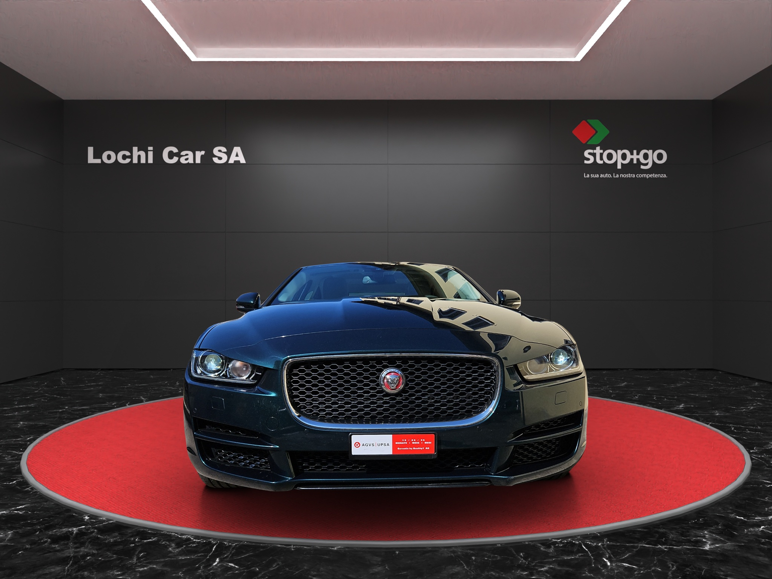 JAGUAR XE 20d Pure AWD Automat