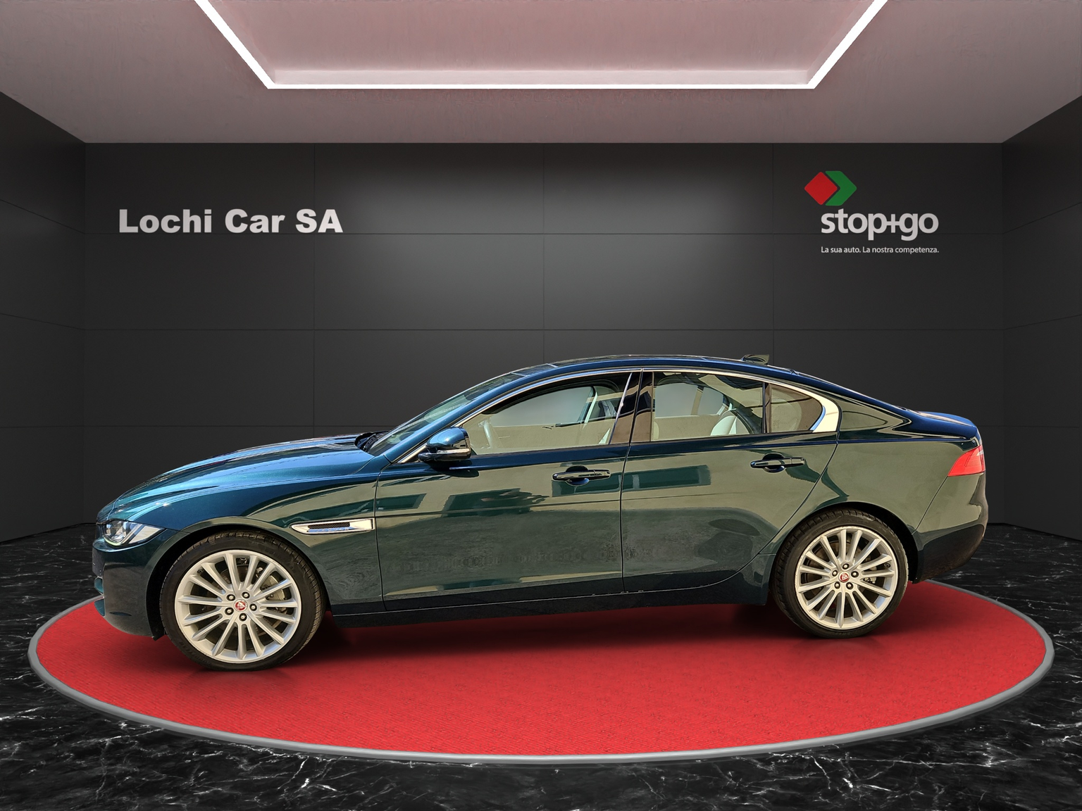 JAGUAR XE 20d Pure AWD Automat