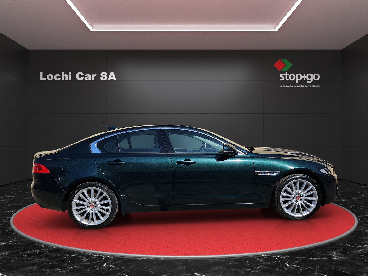JAGUAR XE 20d Pure AWD Automat