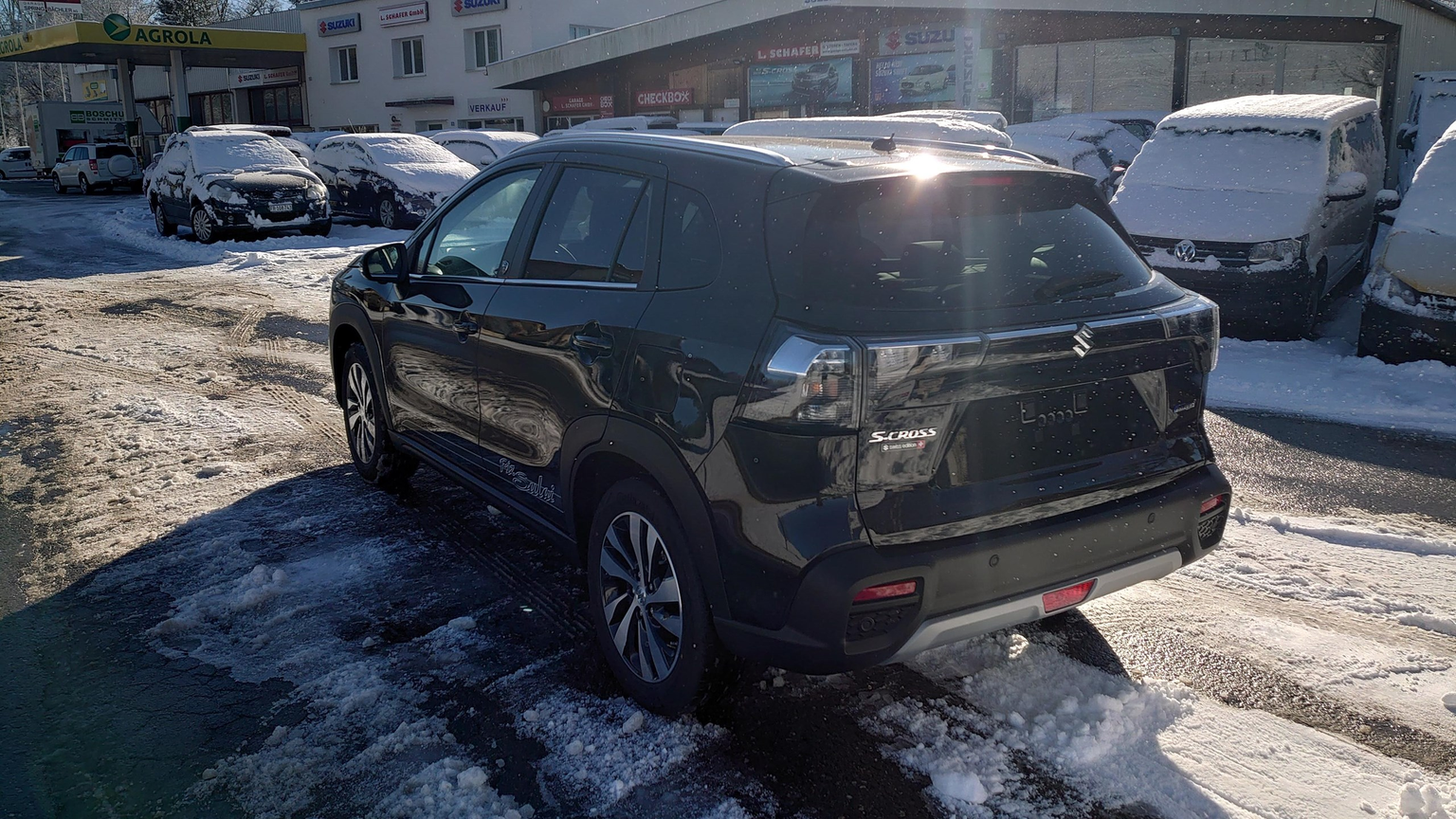 SUZUKI S-Cross 1.5 Piz Sulai Top Hybrid 4x4 MY24